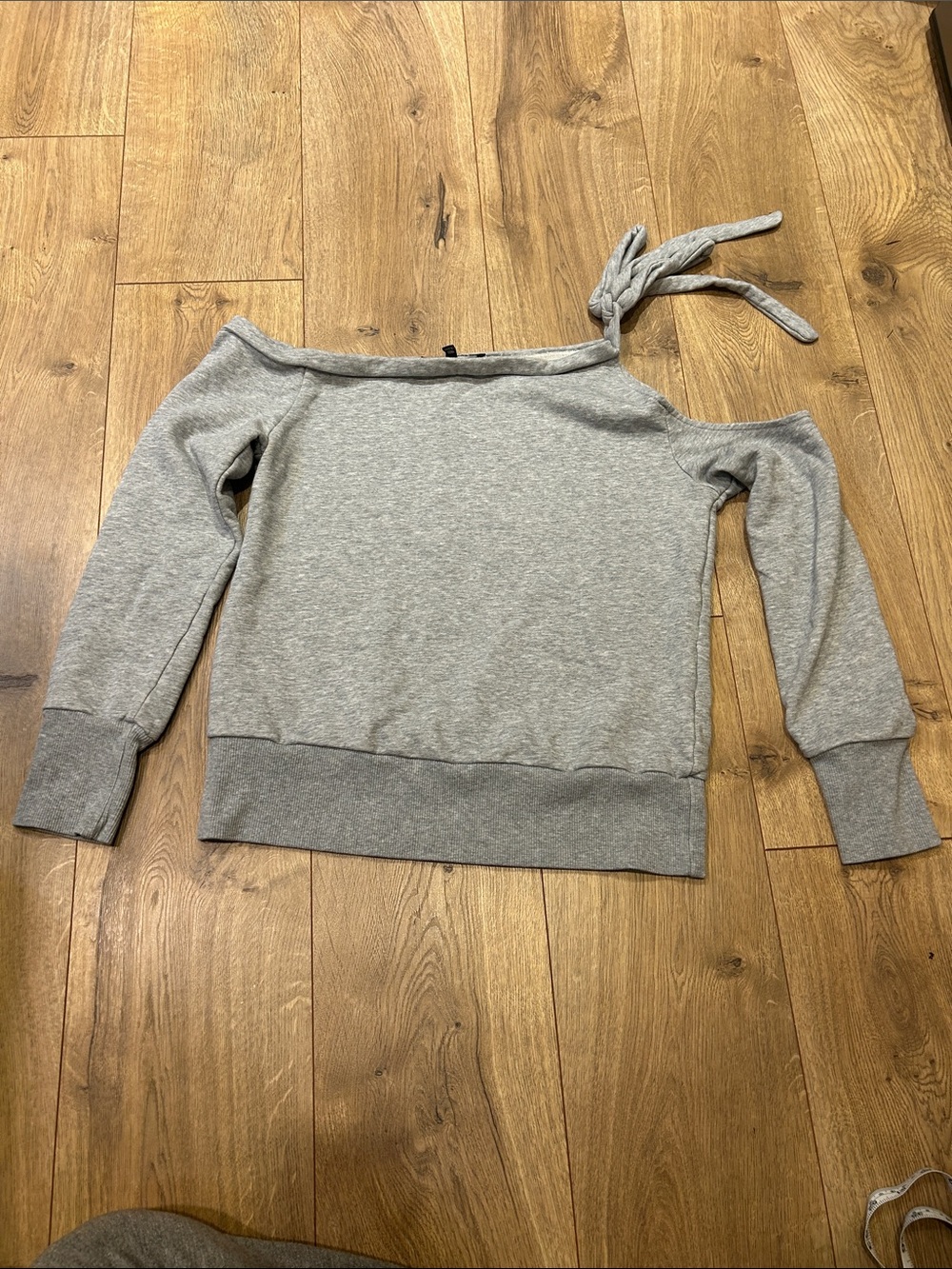 Walter Baker tie shoulder sweatshirt